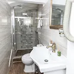 Guest house Piata Sfatului 3*