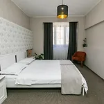 Piata Sfatului Guest house Brasov