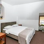 Piata Sfatului Gasthof 3*