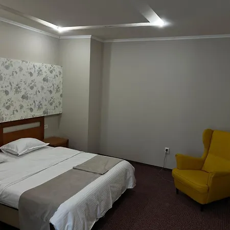 Guest house Piata Sfatului 3*