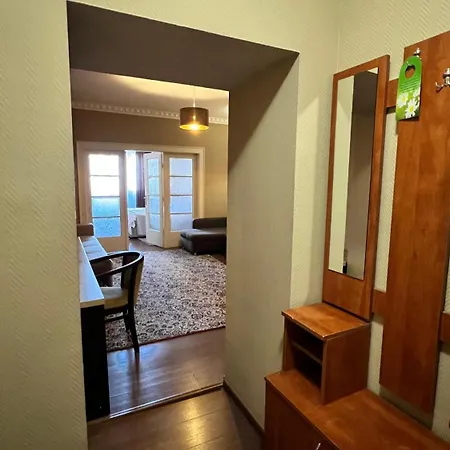 Piata Sfatului 3* Брашов