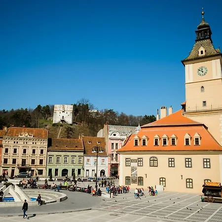 Piata Sfatului Pensionat Braşov