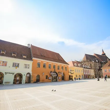 Piata Sfatului Гостьовий будинок 3*