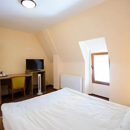 Piata Sfatului Guest house