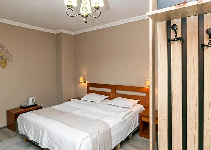 Piata Sfatului Гостьовий будинок