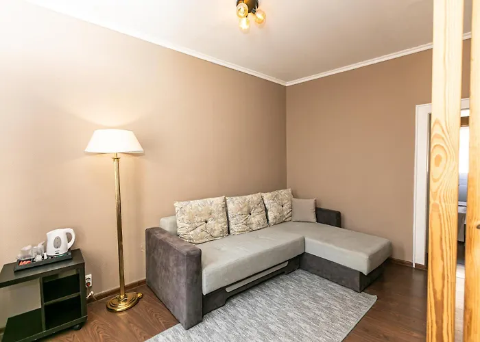 Piata Sfatului 3* Брашов