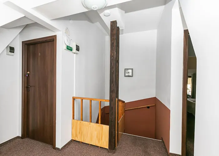 Piata Sfatului Брашов