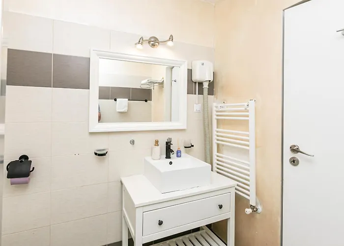 Piata Sfatului Гостьовий будинок