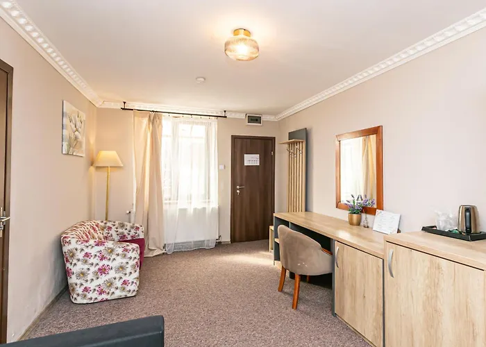 Гостьовий будинок Piata Sfatului 3*