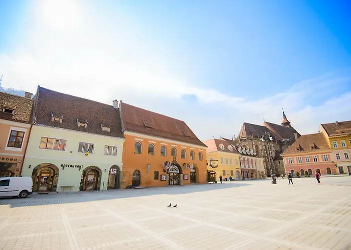 Piata Sfatului Guest house 3*